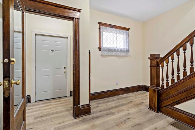 2322 Bryant Avenue N, Minneapolis, MN 55411