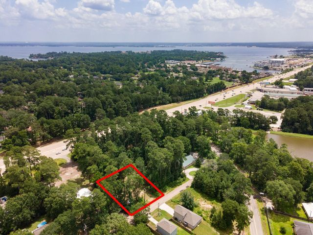 000 Mohawk Bend, Conroe, TX 77316