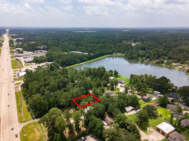 000 Mohawk Bend, Conroe, TX 77316