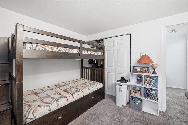 269 Chicopee St 17, Chicopee, MA 01013
