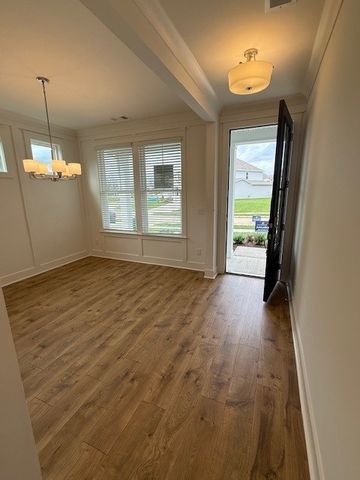 666 Conifer Drive, Spring Hill, TN 37174