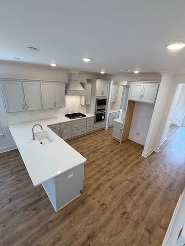 666 Conifer Drive, Spring Hill, TN 37174