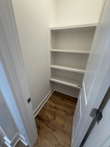 666 Conifer Drive, Spring Hill, TN 37174