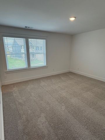 666 Conifer Drive, Spring Hill, TN 37174