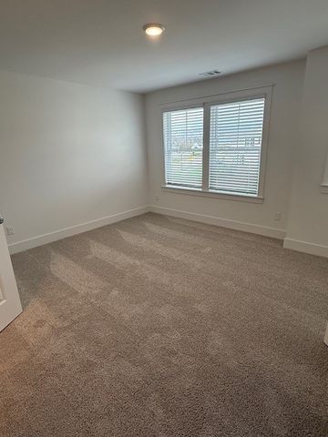 666 Conifer Drive, Spring Hill, TN 37174