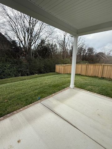 666 Conifer Drive, Spring Hill, TN 37174