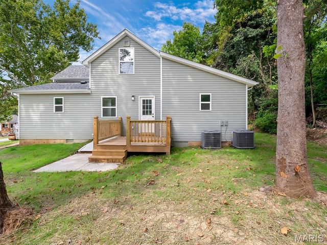 404 N 5th Street, Pacific, MO 63069