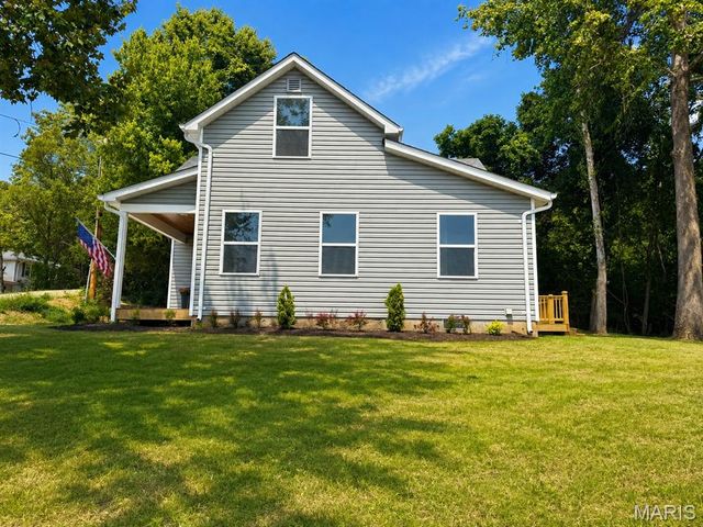 404 N 5th Street, Pacific, MO 63069
