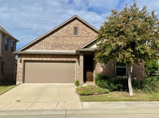 2269 Lobo Lane, Carrollton, TX 75010