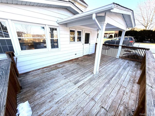 14 Lake Street, Highland Falls, NY 10928