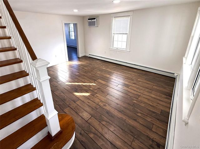 14 Lake Street, Highland Falls, NY 10928