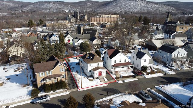 14 Lake Street, Highland Falls, NY 10928