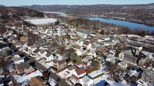 14 Lake Street, Highland Falls, NY 10928