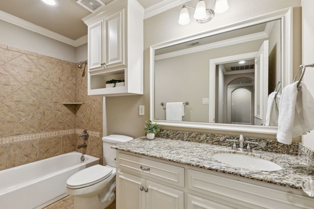 2624 Sir Gawain Lane, Lewisville, TX 75056