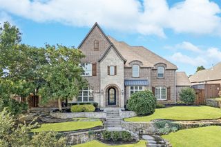 2624 Sir Gawain Lane, Lewisville, TX 75056