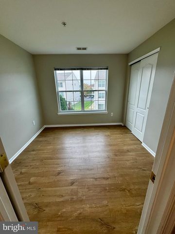 136 LIONHEART LN, West Deptford, NJ 08086