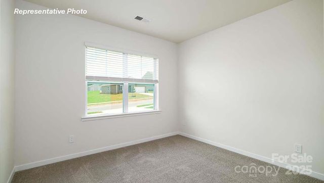 152 Meadow View Drive, Statesville, NC 28677