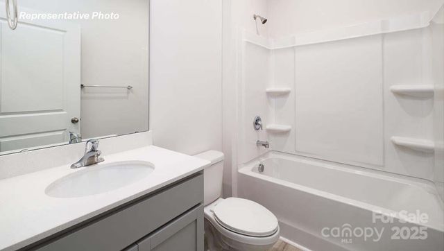 152 Meadow View Drive, Statesville, NC 28677