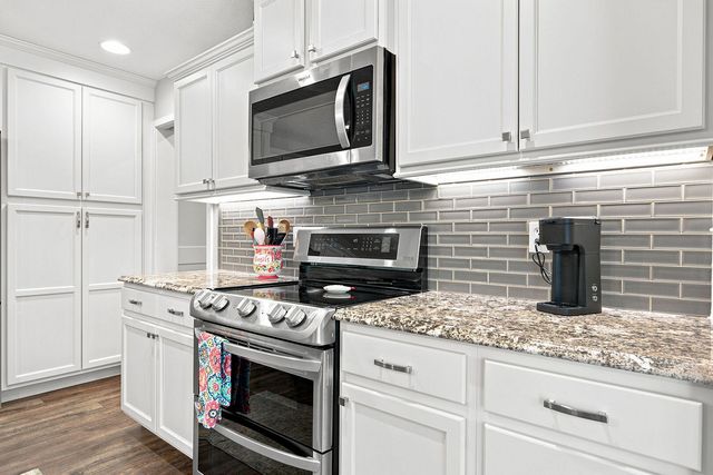 1608 SPRING MOUNTAIN DR, Columbia, MO 65201