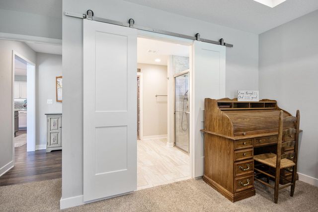 1608 SPRING MOUNTAIN DR, Columbia, MO 65201