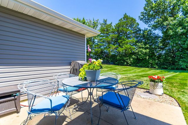 1608 SPRING MOUNTAIN DR, Columbia, MO 65201