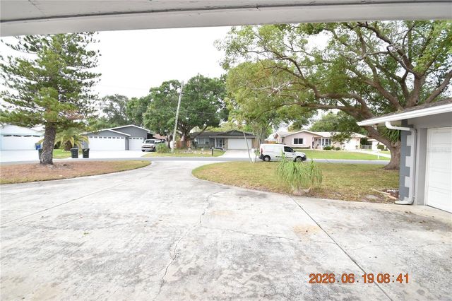3273 HARBOR LAKE DRIVE, Largo, FL 33770