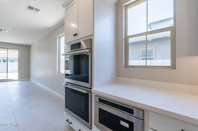 9645 E RAINBOW Avenue, Mesa, AZ 85212