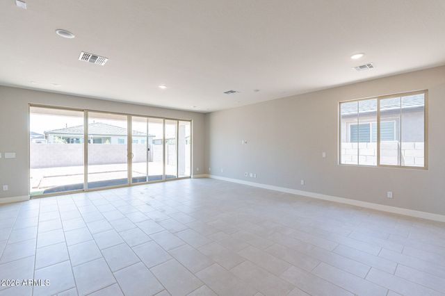 9645 E RAINBOW Avenue, Mesa, AZ 85212