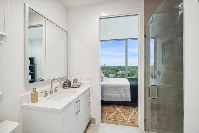5656 San Felipe Street 606, Houston, TX 77056