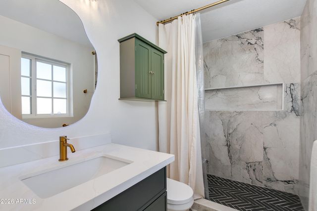 8650 E ROANOKE Avenue, Scottsdale, AZ 85257