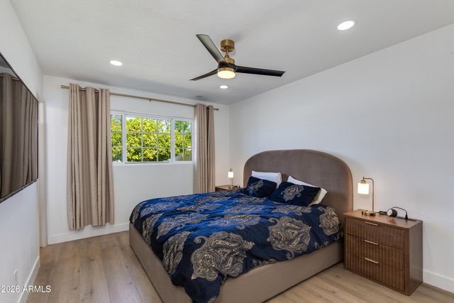 8650 E ROANOKE Avenue, Scottsdale, AZ 85257