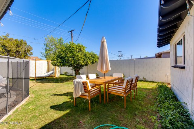 8650 E ROANOKE Avenue, Scottsdale, AZ 85257