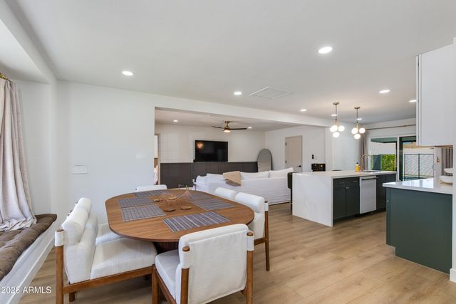 8650 E ROANOKE Avenue, Scottsdale, AZ 85257