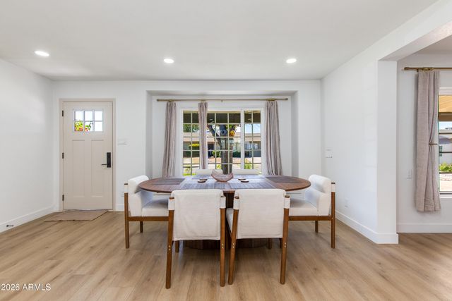 8650 E ROANOKE Avenue, Scottsdale, AZ 85257