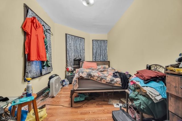 34 Church St, Bound Brook Boro, NJ 08805