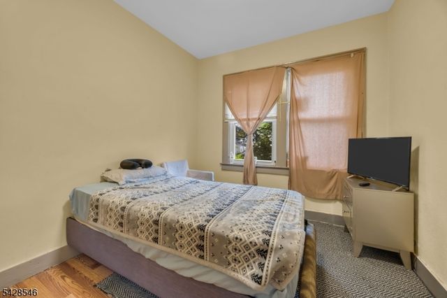 34 Church St, Bound Brook Boro, NJ 08805