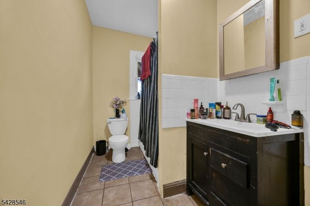 34 Church St, Bound Brook Boro, NJ 08805