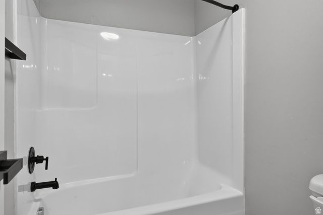 36 W SYRACUSE RD, Vineyard, UT 84059