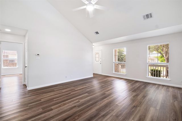 1400 Portchester Castle PATH, Pflugerville, TX 78660