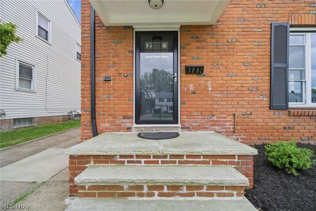 3802 Freemont Road, South Euclid, OH 44121