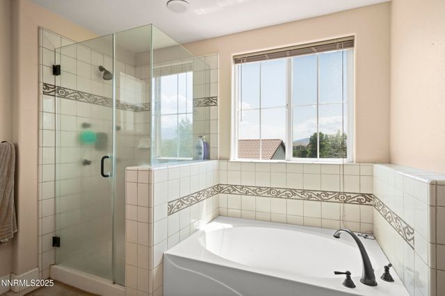 2000 Long Hollow Drive, Reno, NV 89521