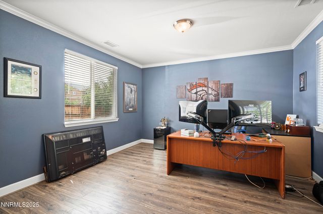 2000 Long Hollow Drive, Reno, NV 89521