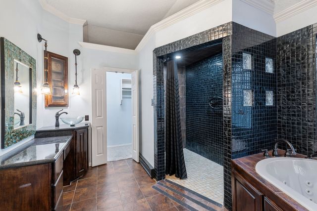 1418 Holley Creek Lane, Mansfield, TX 76063