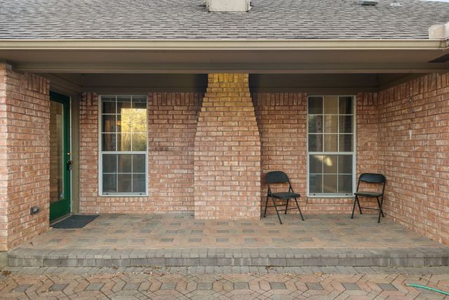 1418 Holley Creek Lane, Mansfield, TX 76063