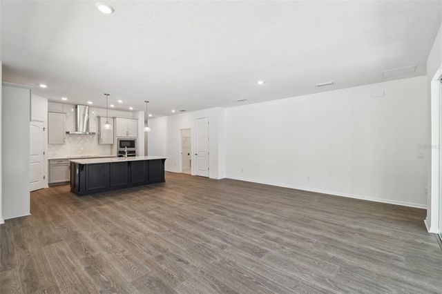 5944 BRISTLE OAK STREET, Mount Dora, FL 32757