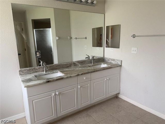 2227 SW 5th AVE, Cape Coral, FL 33991