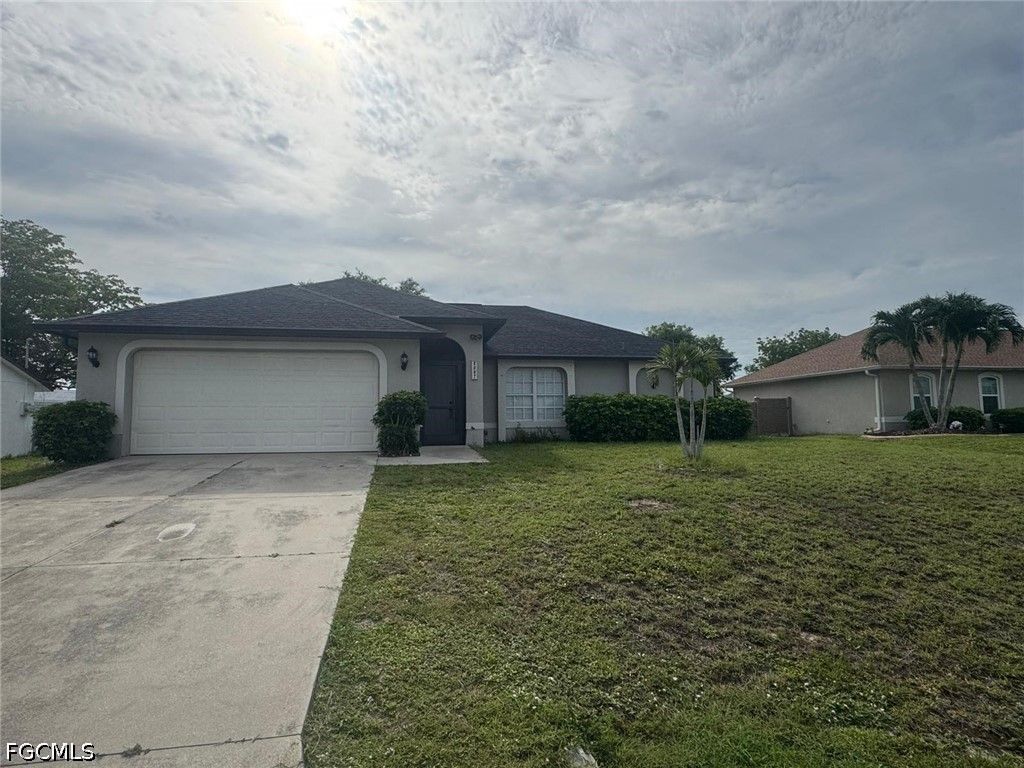 2227 SW 5th AVE, Cape Coral, FL 33991