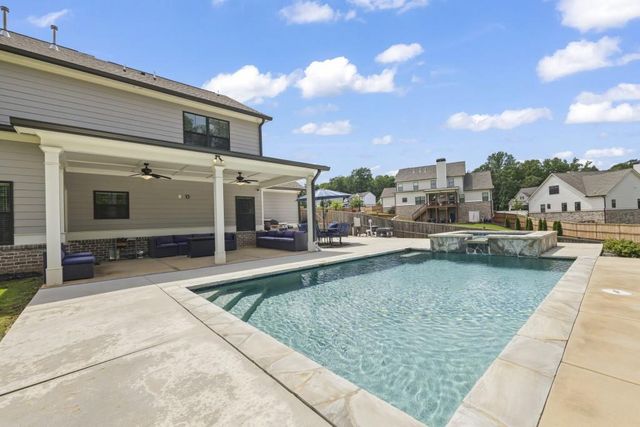298 Flat Creek Drive, Monroe, GA 30655