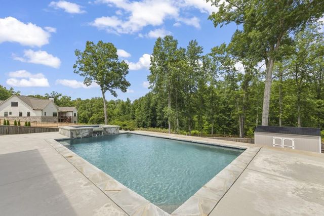298 Flat Creek Drive, Monroe, GA 30655