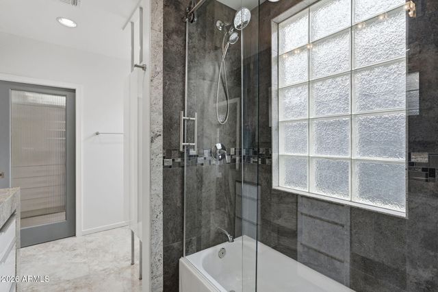 8614 E BERRIDGE Lane, Scottsdale, AZ 85250